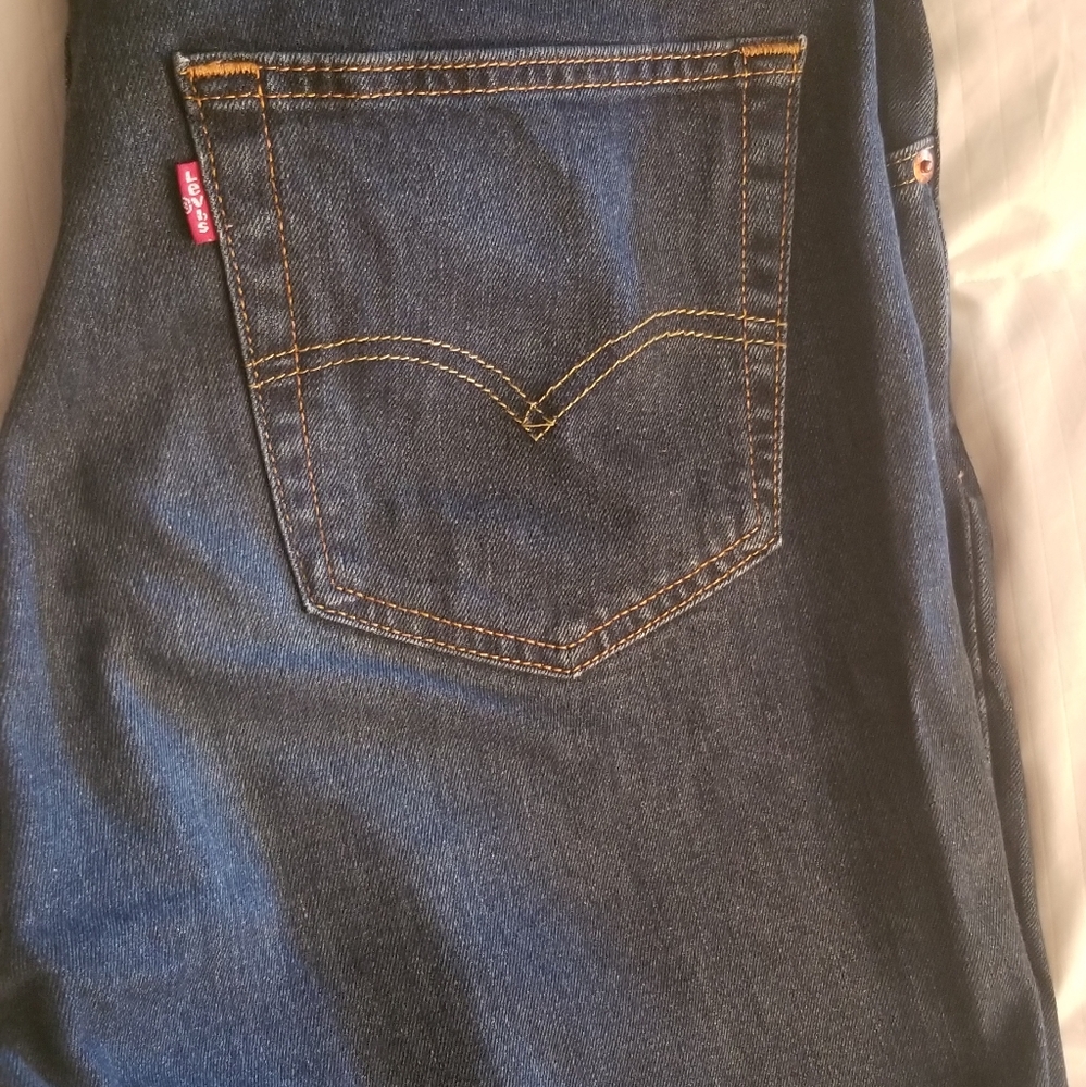 511 men's Levis 36 x 32
